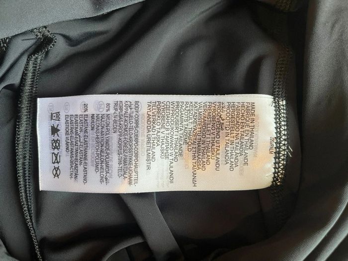Legging  3/4 de sport Mizuno / XS / noir /Neuf avec étiquette - photo numéro 6