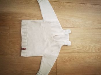 Pull Obaïbi taille 3/6 mois