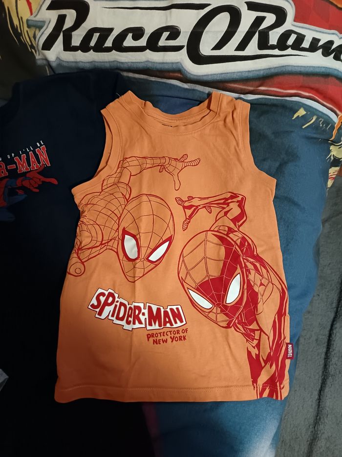 Ensemble pyjama et débardeur Spiderman 5 ans - photo numéro 4