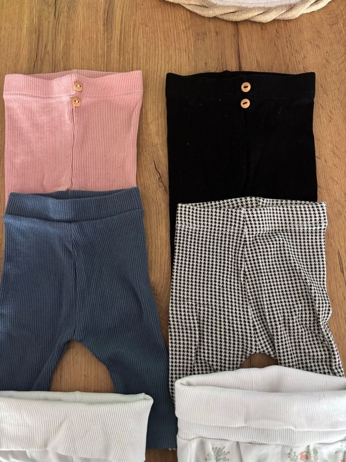 Lot de pantalons bébé fille - taille 1 mois - photo numéro 2