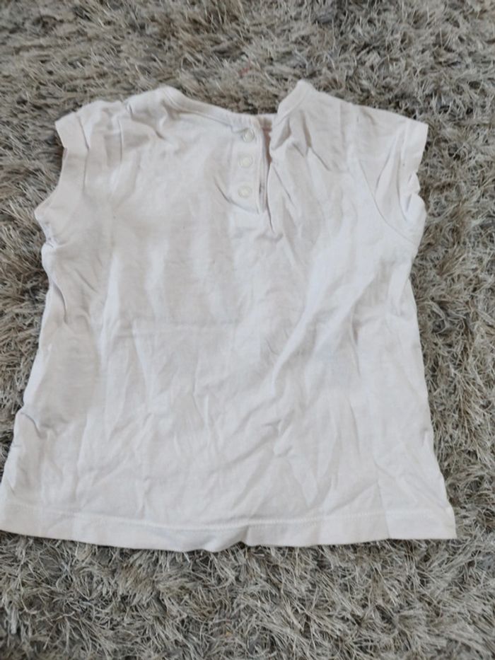 Lot de deux t-shirt manches courtes été fille 6 mois - photo numéro 5