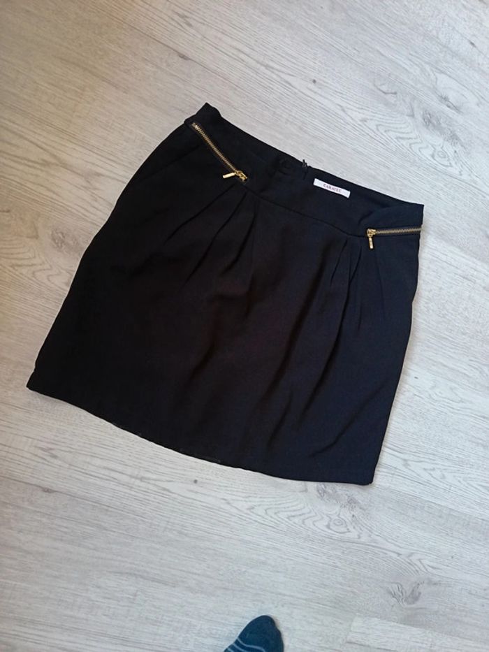 Mini jupe noire taille 36 S très bon état camaieu - photo numéro 4