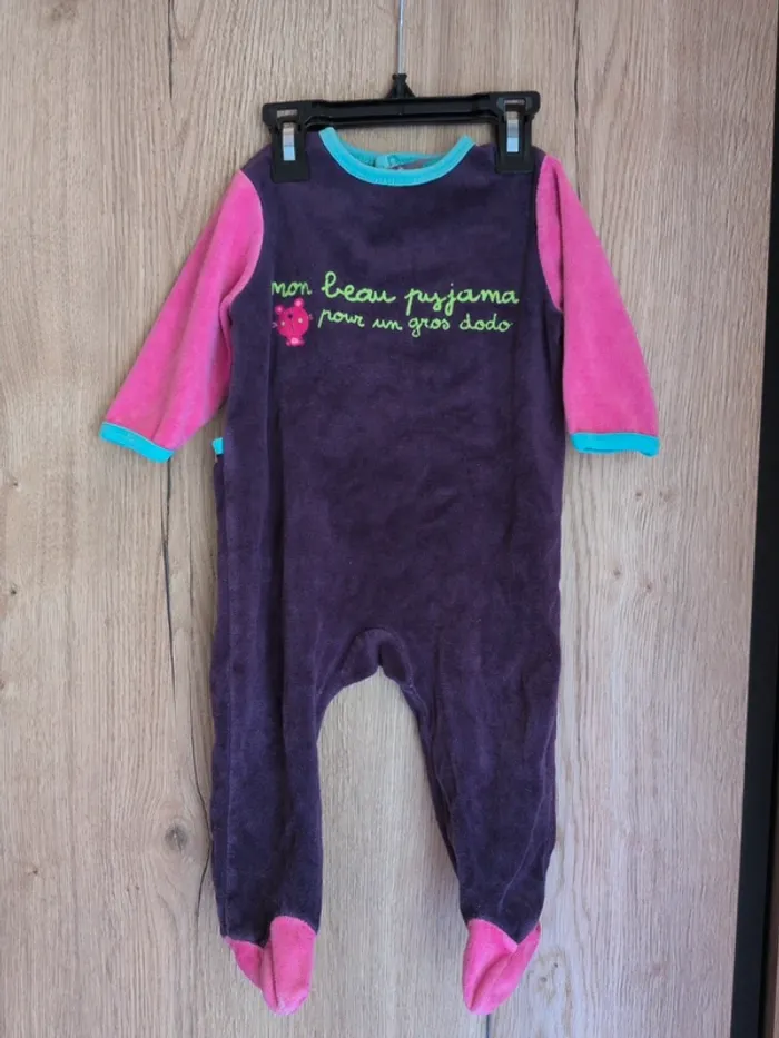 Pyjama Taille 9 mois