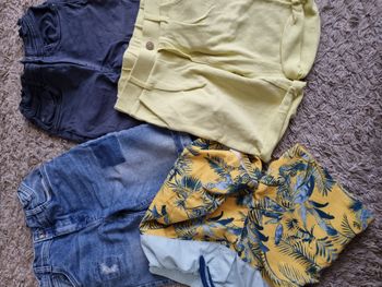 Lot de short en taille 12 ans de différente marque. tao, catimini et kiabi