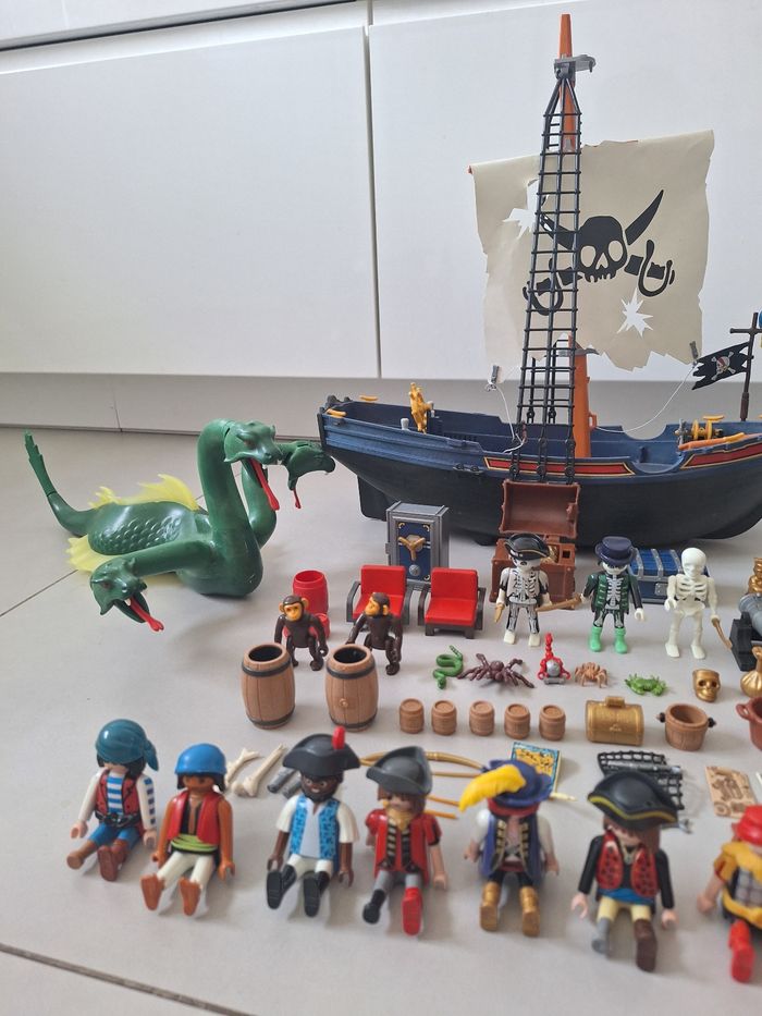 Lot playmobil pirates, bateau et monstre des mers - photo numéro 2