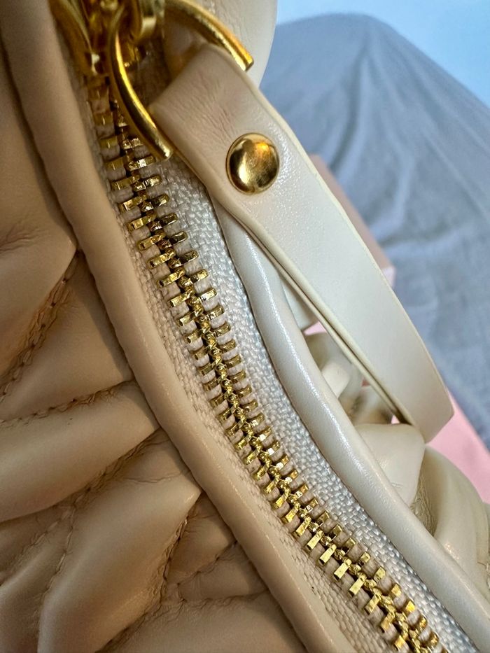 Sac à main Miu Miu - photo numéro 7