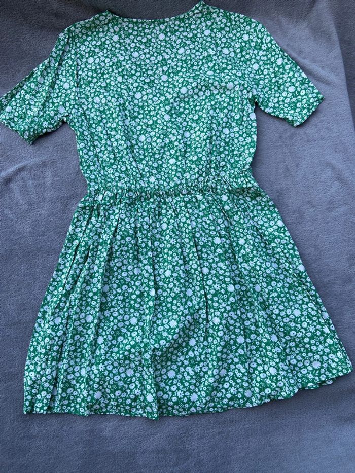 Robe verte manches courtes / Taille M - photo numéro 2