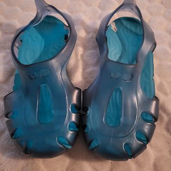 Chaussure de piscine