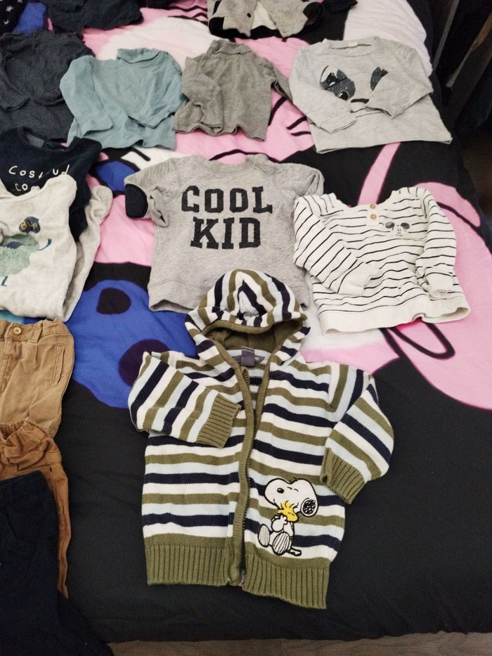 Lot vêtements taille 18 mois - photo numéro 2