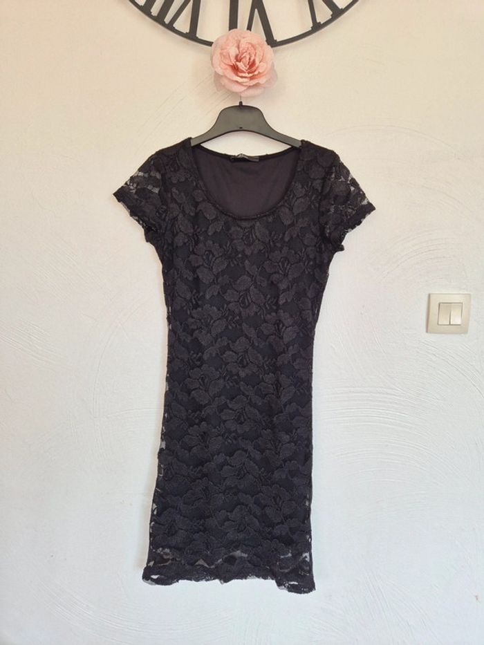 Robe noir mim taille s - photo numéro 2