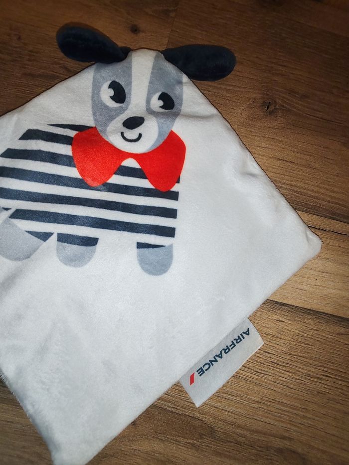 Chien marine et blanc air France - photo numéro 2