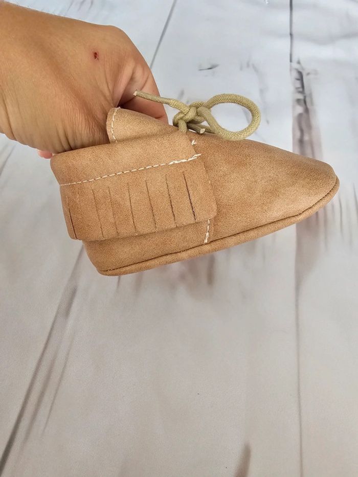 Paire de chaussures 6/12 mois - photo numéro 4