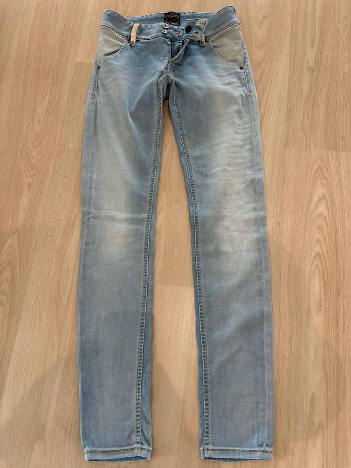 Jeans raer T36