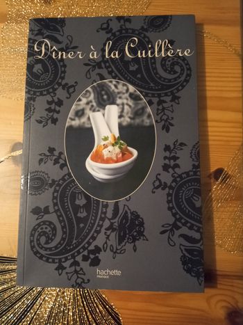 Livre (184) 📚 Dîner à la cuillère 