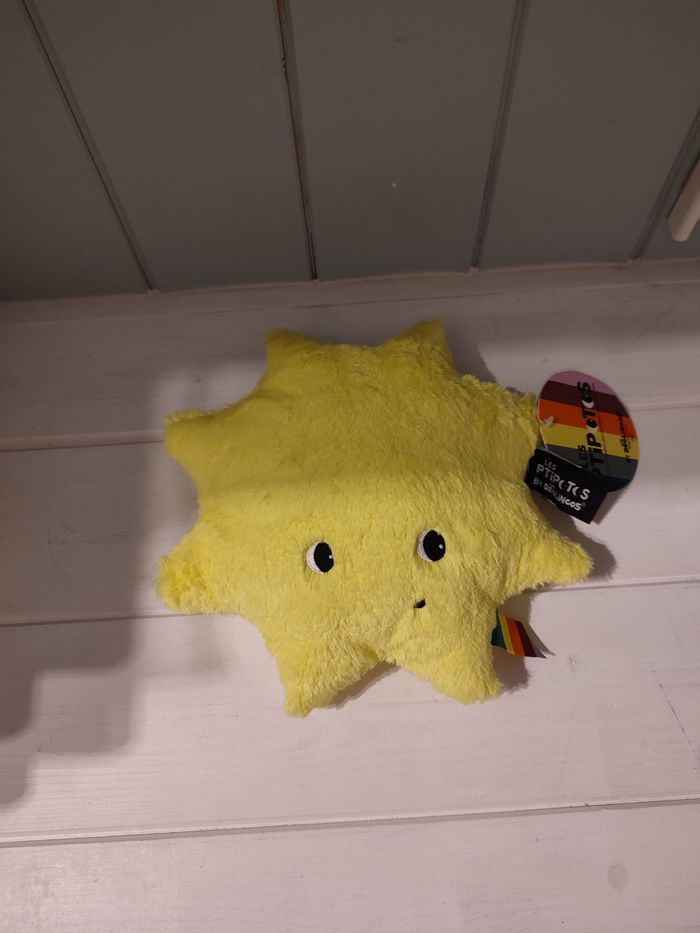 Déglingos Peluche soleil Vitamindou jaune