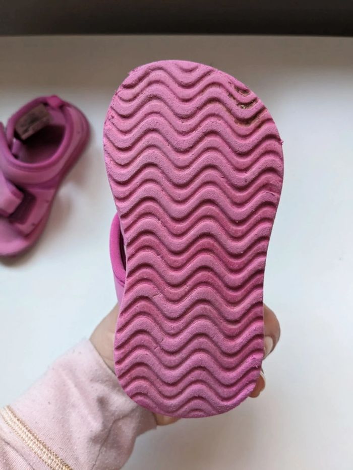 Sandales de piscine - photo numéro 4