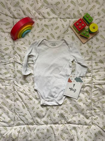 body manches longues blanc 9 mois kiabi