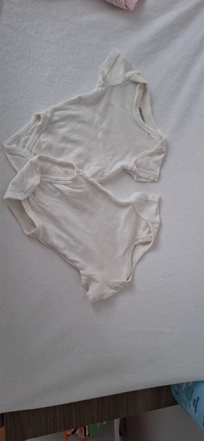 Lot bodies manches courtes - photo numéro 2