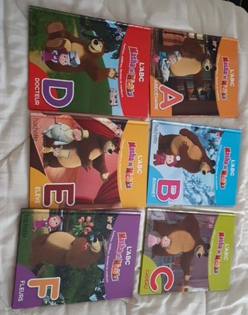 Livres Masha et Michka NEUF