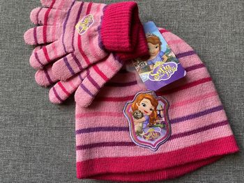 Ensemble bonnet gants Sofia Disney Neuf taille 4 6 ans taille unique