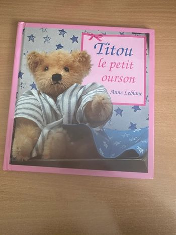 Titou, le petit ourson – Livre pour enfants