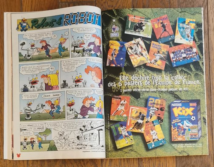 Ancien journal de mickey N°2505 avec cadeau carte bison futé 2000 vintage - photo numéro 9