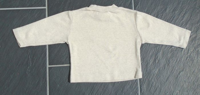 Tee shirt maches longues chaud bébé 6 mois - photo numéro 2