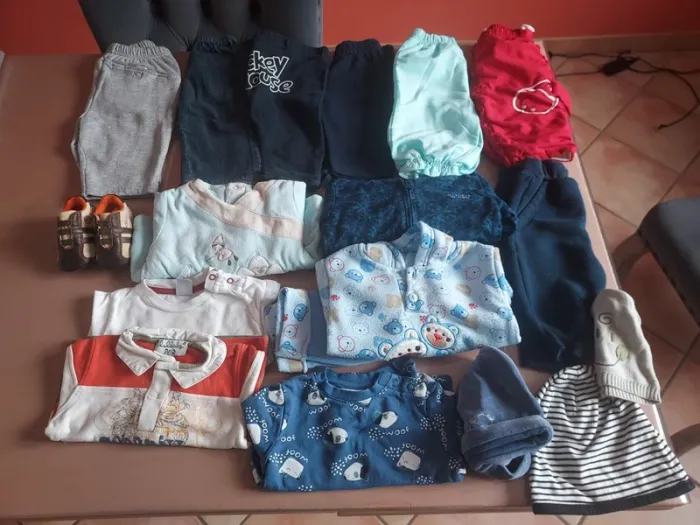lot 16 vêtements garçon 6 mois