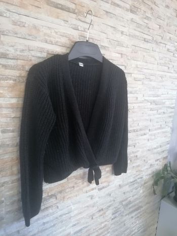 Gilet noir taille 10ans 134-140cm