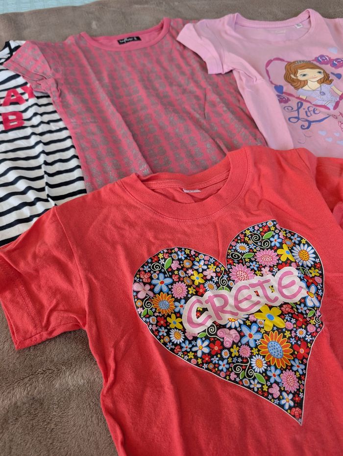 Lot de t-shirts fille 6 ans - photo numéro 3