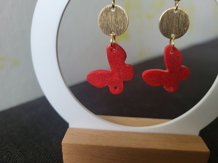 Boucles d'oreilles papillons rouges & dorées - photo numéro 5
