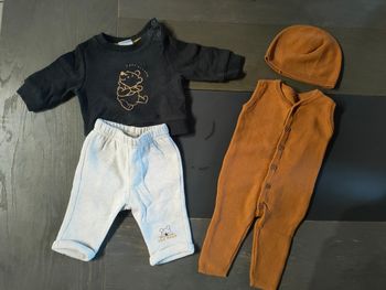 Lot bébé 1 mois
