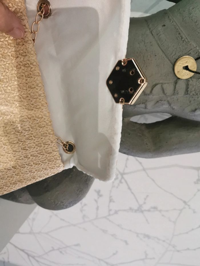 Sac en paille en bandoulière femme tendance - photo numéro 3