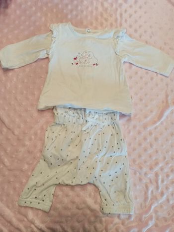 Ensemble fille 1 mois
