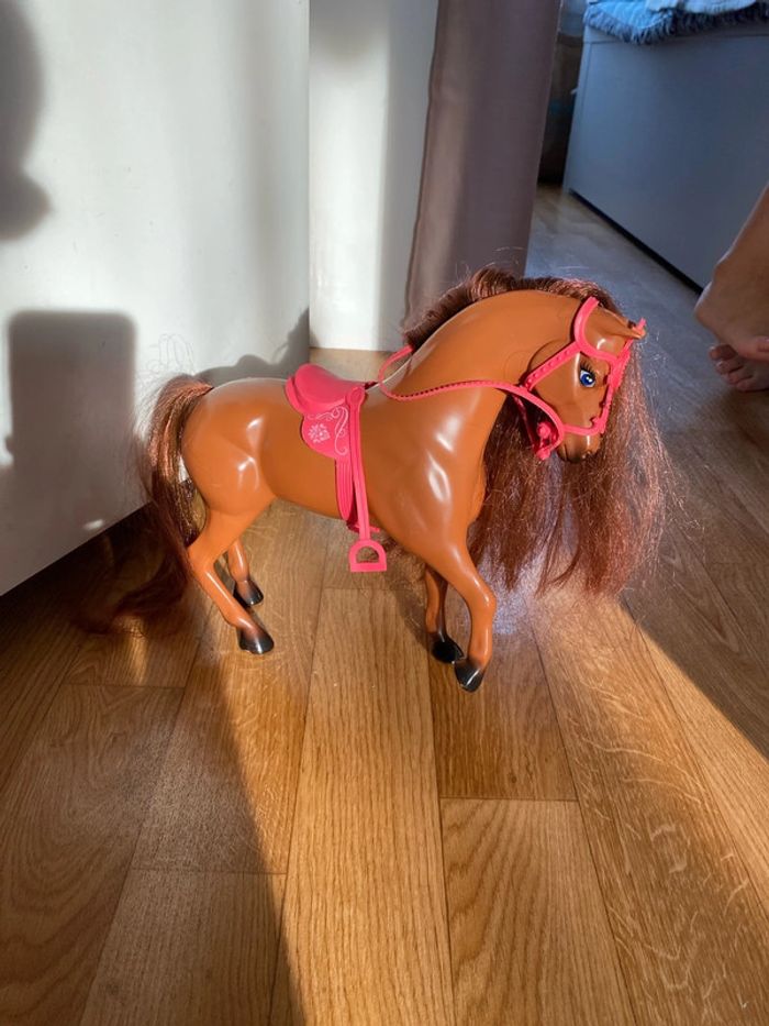 Barbie et son cheval - photo numéro 2