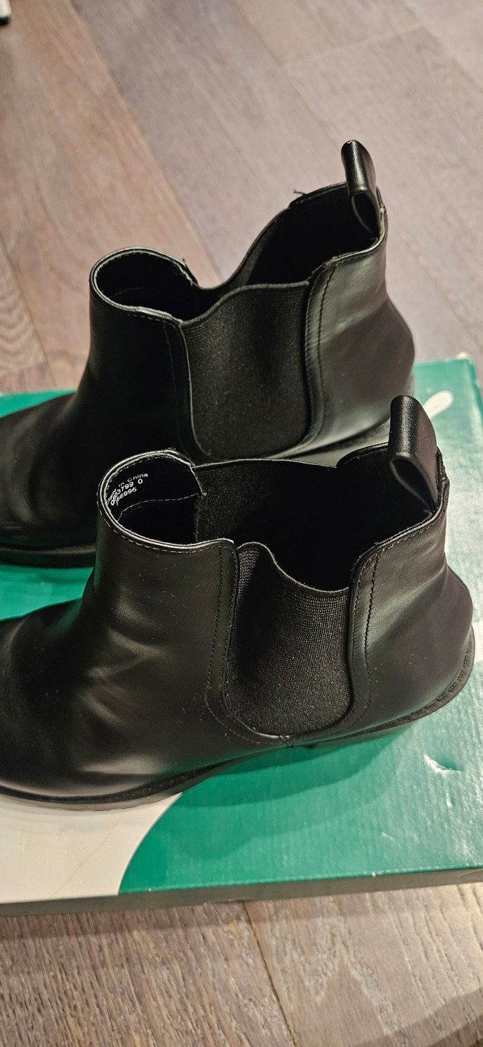Bottines en cuir noir - Taille 39 - photo numéro 7