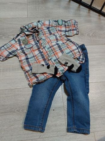 Ensemble chemise/pantalon/chaussette