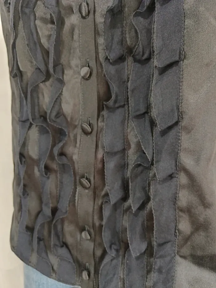 Chloé "chemise sans manche à volants" taille 36 - photo numéro 7