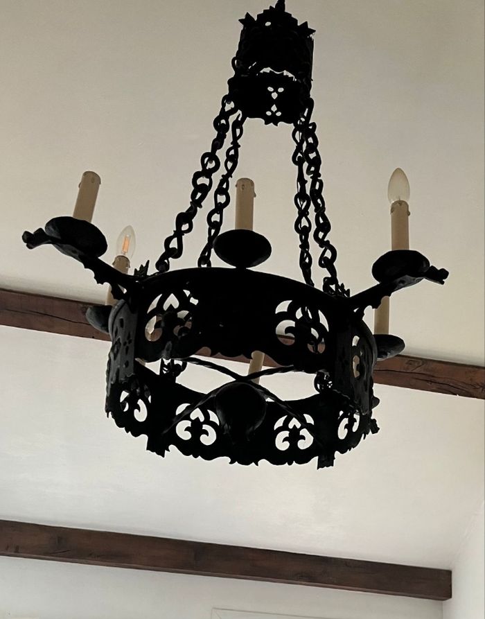 Lustre médiévale ancien