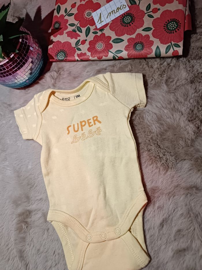 Lot bodies manches courtes - photo numéro 4