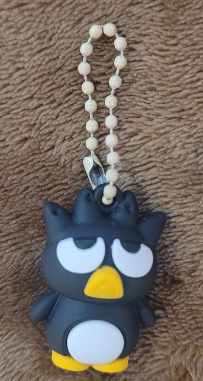 Figurine porte-clés Badtz Maru sanrio - photo numéro 2