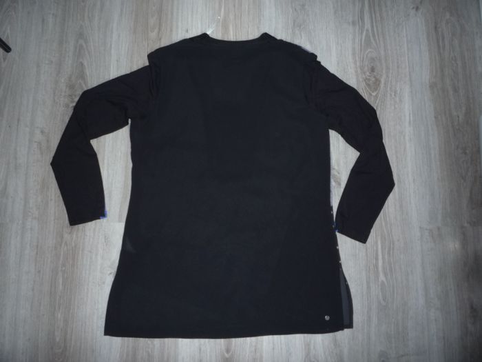 BLOUSE ML NOIRE ET MOTIFS "TREND BY MISS CAPTAIN" - TAILLE 42 - n°01 - photo numéro 3