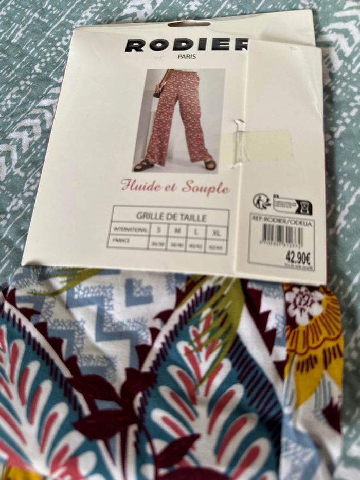 Pantalon fluide et souple taille s/m neuf avec étiquette - photo numéro 4