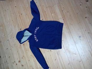 Sweat zippé taille 10 ans