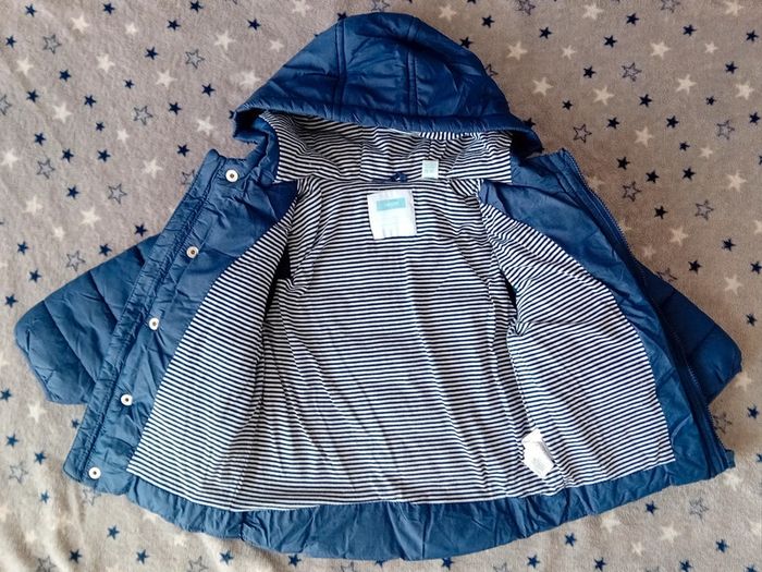 Doudoune Okaïdi taille 18 mois en très bon état - photo numéro 4