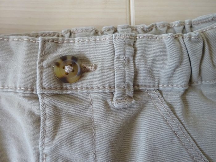 Pantalon chino beige Kiabi 12 mois - photo numéro 2