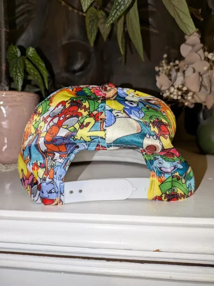 Casquette Pokémon NEUVE streetwear mode avec plusieurs Pokémon design coloré - photo numéro 4