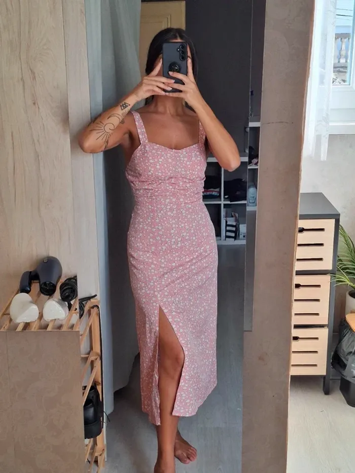 Robe midi rose S neuve - photo numéro 2