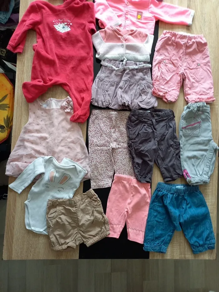 Lot de vêtements bébé fille 6 mois - photo numéro 5