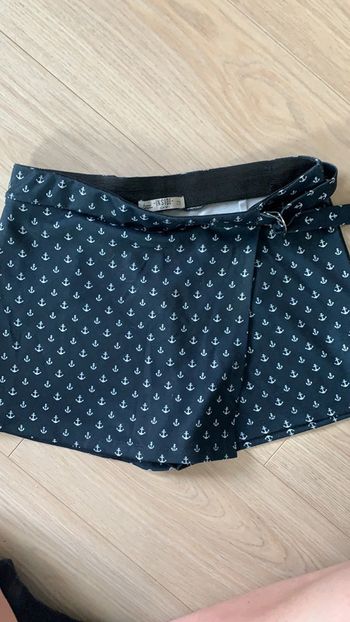 Jupe short Taille M